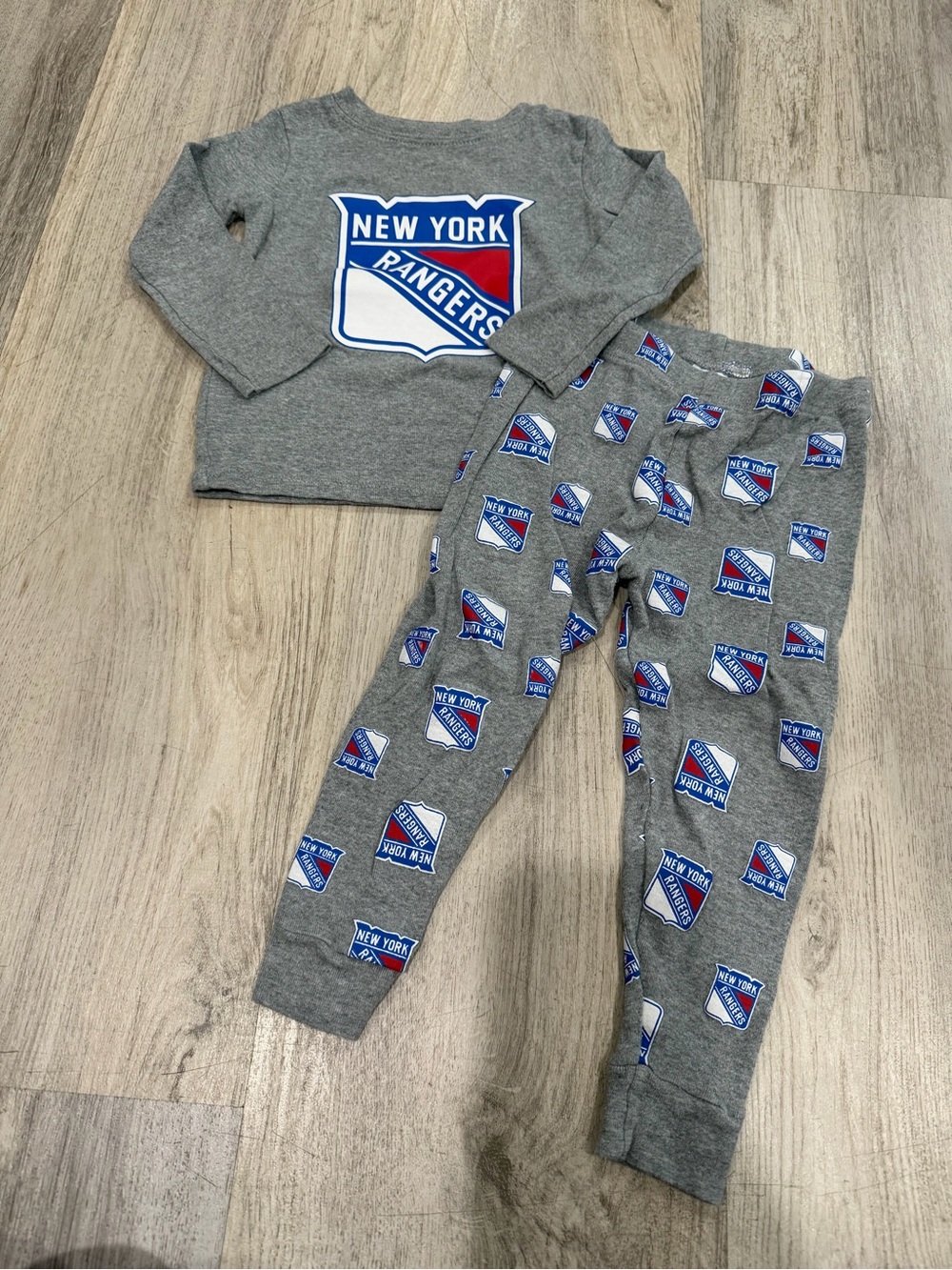 NHL New York Rangers Grey Logo Pajama Set